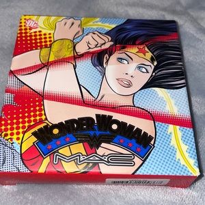 Mac Wonder Woman skinfinish